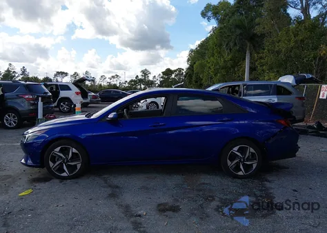 2023 Hyundai Elantra Sel z USA, uszkodzony, nr VIN KMHLS4AG5PU401908